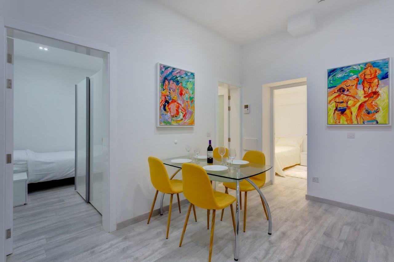 Stylish 3Br Apartment, Fantastic Location In 슬리에마 외부 사진