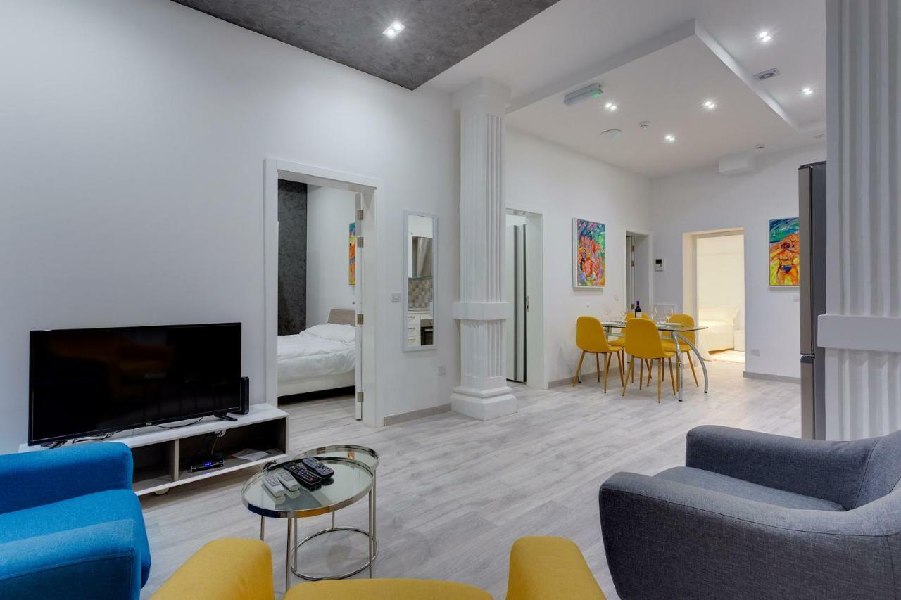 Stylish 3Br Apartment, Fantastic Location In 슬리에마 외부 사진