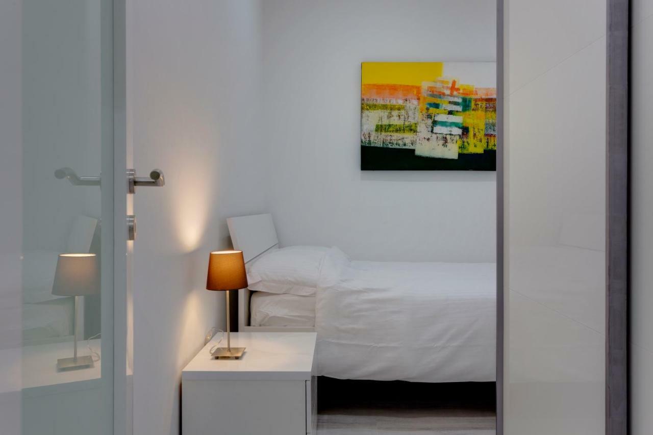 Stylish 3Br Apartment, Fantastic Location In 슬리에마 외부 사진